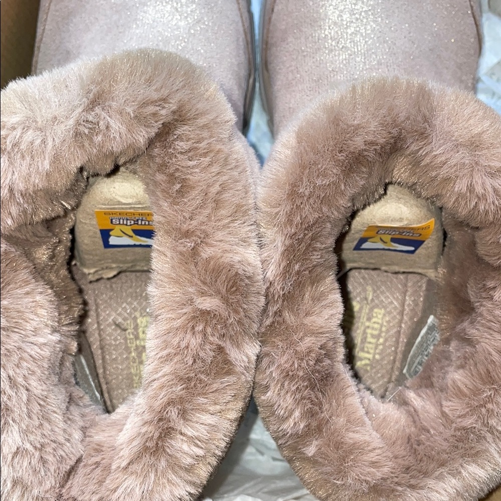 Skechers Tan and Gold Ankle Boots with Plush Lining - Picture 7 of 12
